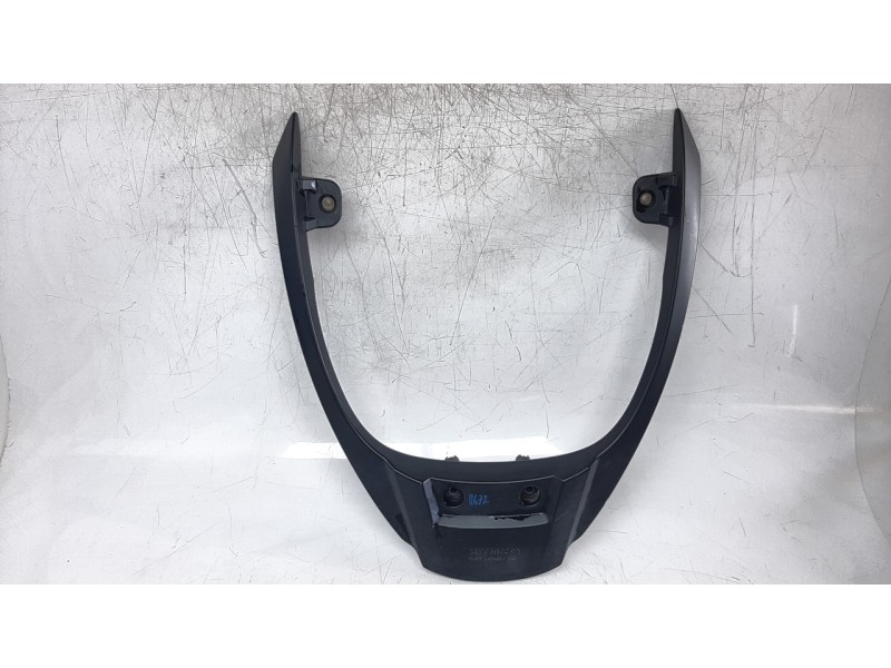 Recambio de portamaletas para kymco g-dink 125 referencia OEM IAM 81200ACD5E000  