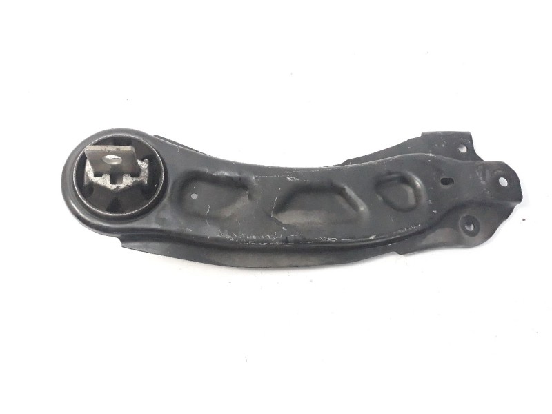Recambio de brazo suspension inferior trasero izquierdo para infiniti q30 2.2d sport referencia OEM IAM A2463500406  