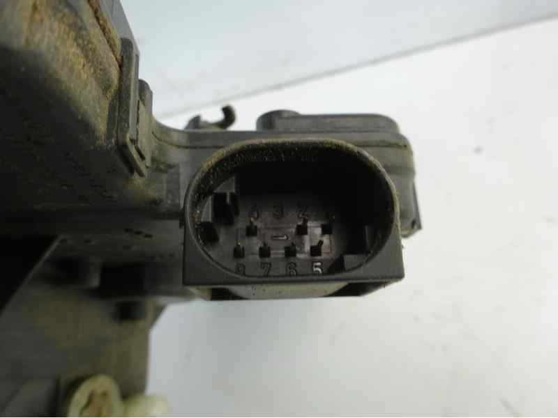 Recambio de cerradura puerta trasera izquierda para bmw serie 3 berlina (e46) 320d referencia OEM IAM   