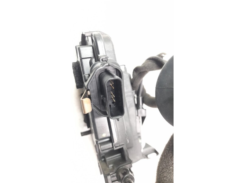 Recambio de cerradura puerta trasera izquierda para smart forfour 0.9 turbo cat referencia OEM IAM A4537307600  