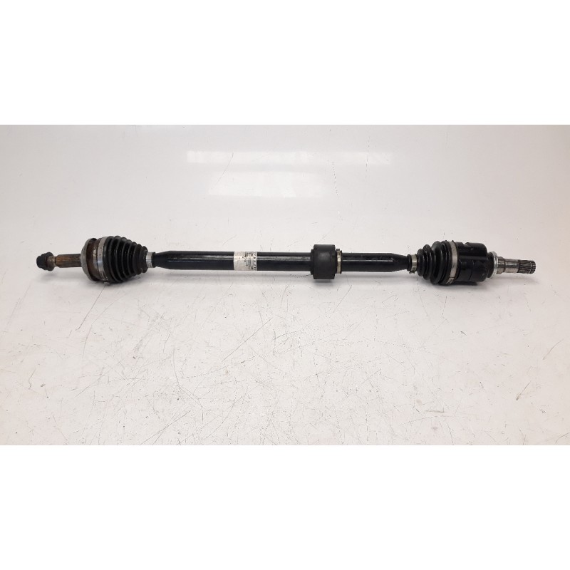 Recambio de transmision delantera derecha para toyota avensis 1.8 16v cat referencia OEM IAM 4341005451 T98712 TO2329
