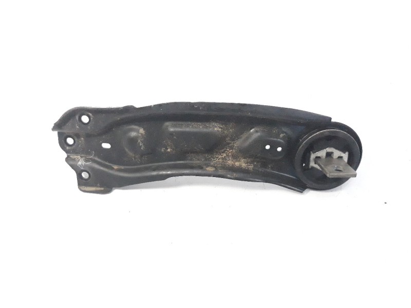 Recambio de brazo suspension inferior trasero derecho para infiniti q30 2.2d sport referencia OEM IAM A2463500506  