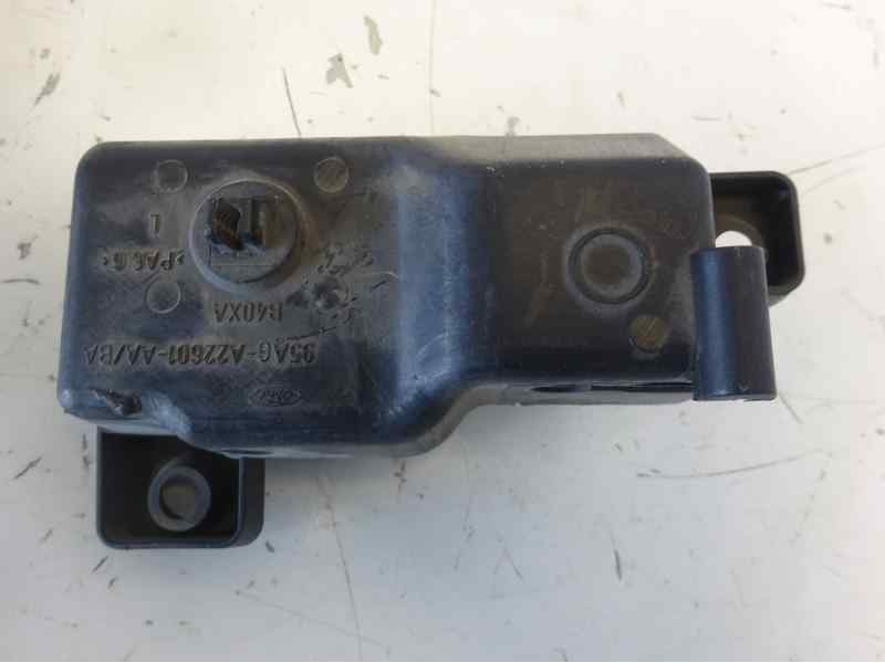 Recambio de maneta interior delantera izquierda para ford escort berl./turnier referencia OEM IAM   