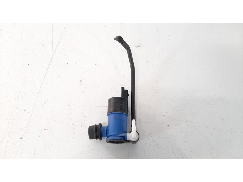 Recambio de bomba limpia para dacia sandero 0.9 tce cat referencia OEM IAM 2107R  
