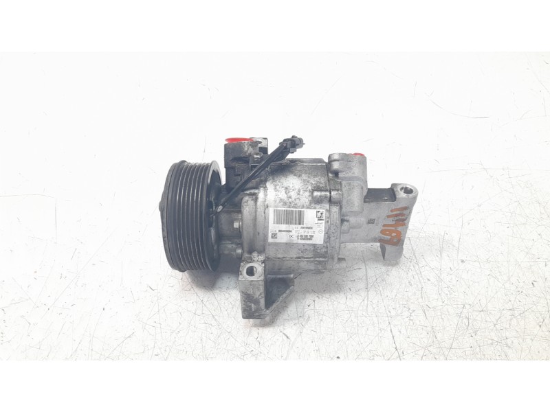 Recambio de compresor aire acondicionado para smart forfour 0.9 turbo cat referencia OEM IAM A4538307000 320107 CAF480017