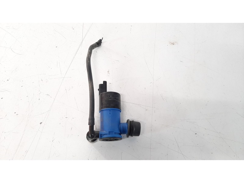 Recambio de bomba limpia para dacia sandero 0.9 tce cat referencia OEM IAM 2107R  