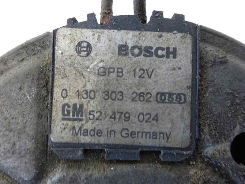 Recambio de electroventilador para opel vectra b berlina centenial referencia OEM IAM 0130303262  