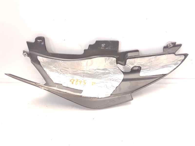 Recambio de moldura para aprilia yb shiver 900 referencia OEM IAM   
