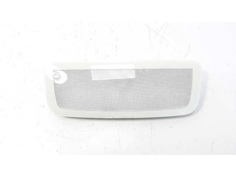 Recambio de luz interior para infiniti q30 2.2d sport referencia OEM IAM A2048204801  