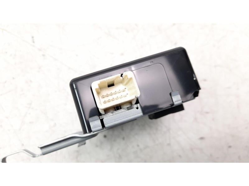 Recambio de modulo electronico para toyota prius+ 1.8 16v (híbrido) referencia OEM IAM 897B047120  