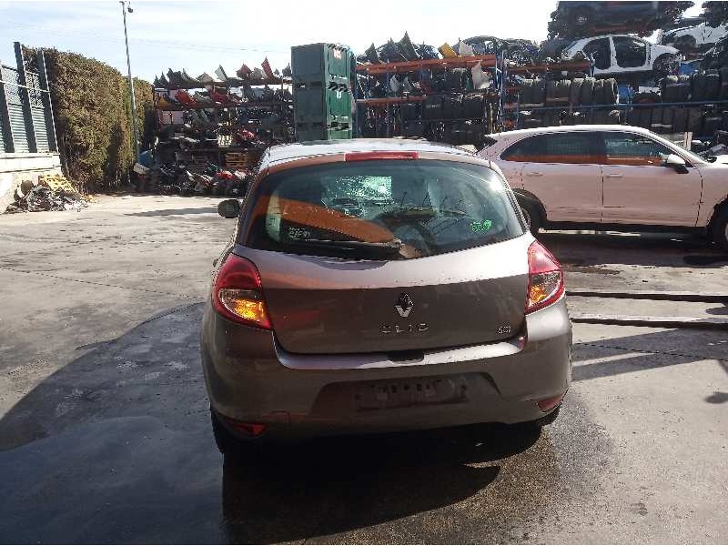 renault clio iii del año 2012