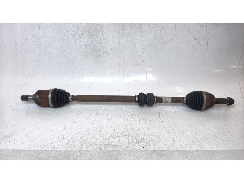 Recambio de transmision delantera derecha para kia xceed drive referencia OEM IAM 49501J7030  