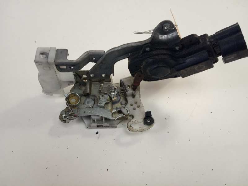 Recambio de cerradura puerta delantera derecha para toyota aygo (kgb/wnb) 1.0 cat referencia OEM IAM   