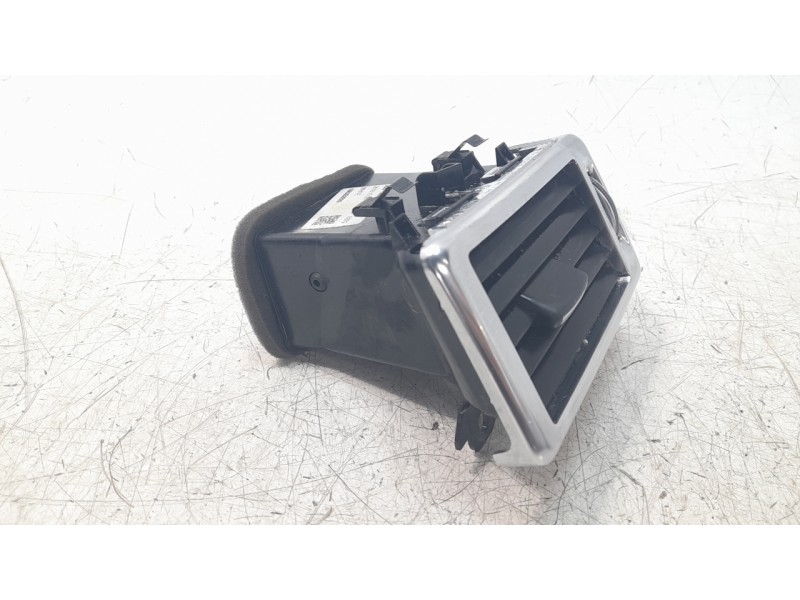 Recambio de rejilla aireadora para land rover discovery sport 2.0 td4 cat referencia OEM IAM FK72018B09AD  