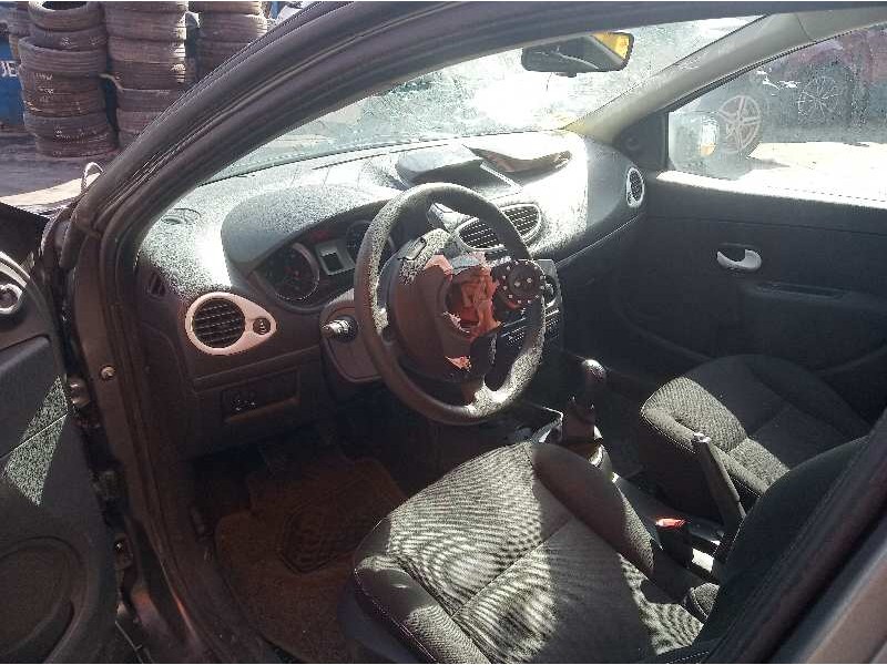 renault clio iii del año 2012