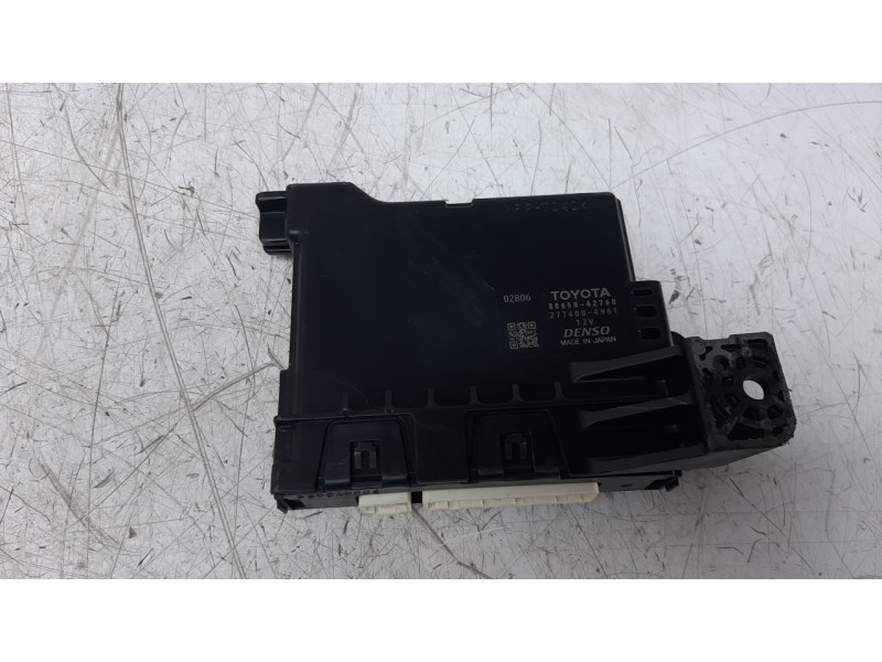Recambio de modulo electronico para toyota rav4 referencia OEM IAM 8865042760  