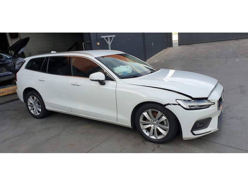 volvo v60 familiar del año 2021