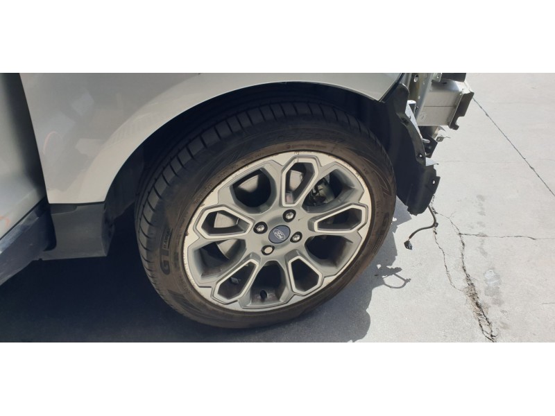 Recambio de mangueta delantera derecha para ford ecosport (cr6) trend referencia OEM IAM 2050610  