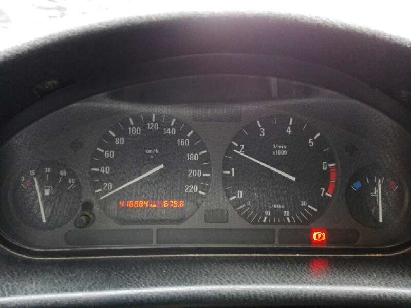 bmw serie 3 berlina (e36) del año 1993