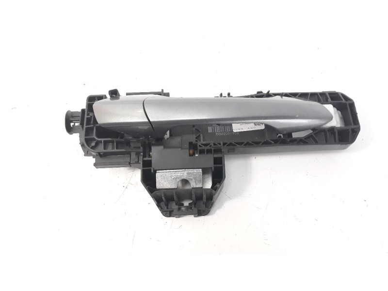 Recambio de maneta exterior trasera derecha para infiniti q30 2.2d sport referencia OEM IAM A2047600270  