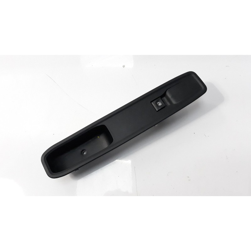 Recambio de mando elevalunas delantero derecho para dacia sandero 0.9 tce cat referencia OEM IAM 254118044R IAF140017HQ EWSRE024