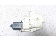MOTOR ELEVALUNAS DELANTERO IZQUIERDO A2048200242 
