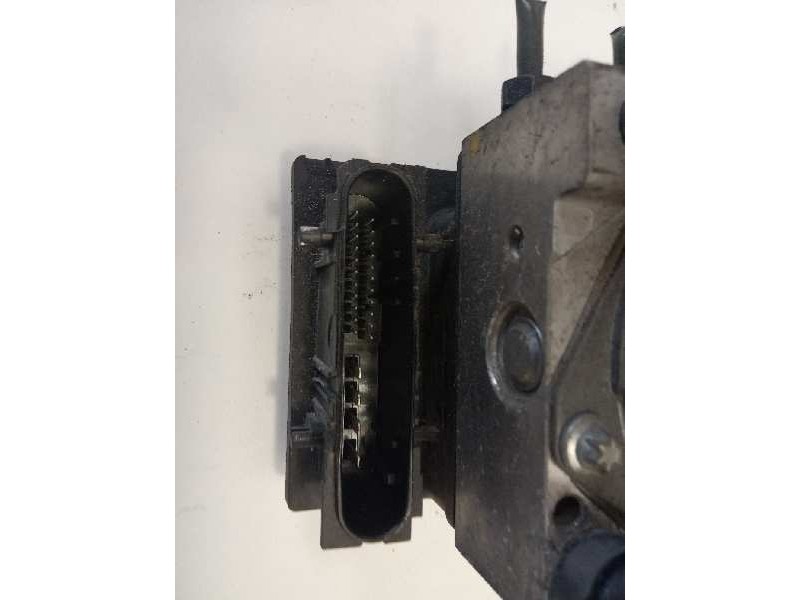 Recambio de abs para toyota aygo (kgb/wnb) 1.0 cat referencia OEM IAM 0265800441  