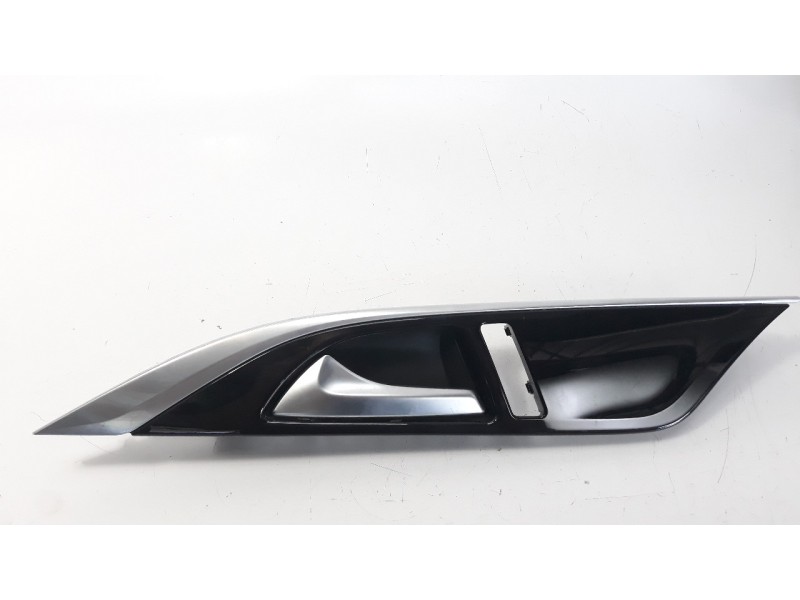 Recambio de maneta interior delantera izquierda para infiniti q30 2.2d sport referencia OEM IAM 16005015215  