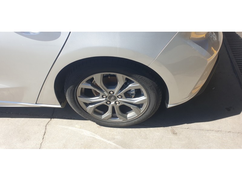 Recambio de amortiguador trasero izquierdo para ford focus st-line referencia OEM IAM JX6118080EAE  