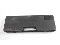 Recambio de triangulo emergencias para toyota auris active referencia OEM IAM TRIANGULOEMER   2