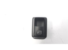 MANDO ELEVALUNAS DELANTERO DERECHO A2049058102 A2049058102 
