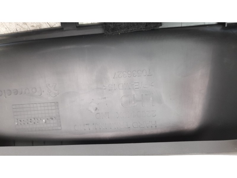Recambio de moldura para peugeot 208 (p2) 1.2 puretech referencia OEM IAM 2200140X  