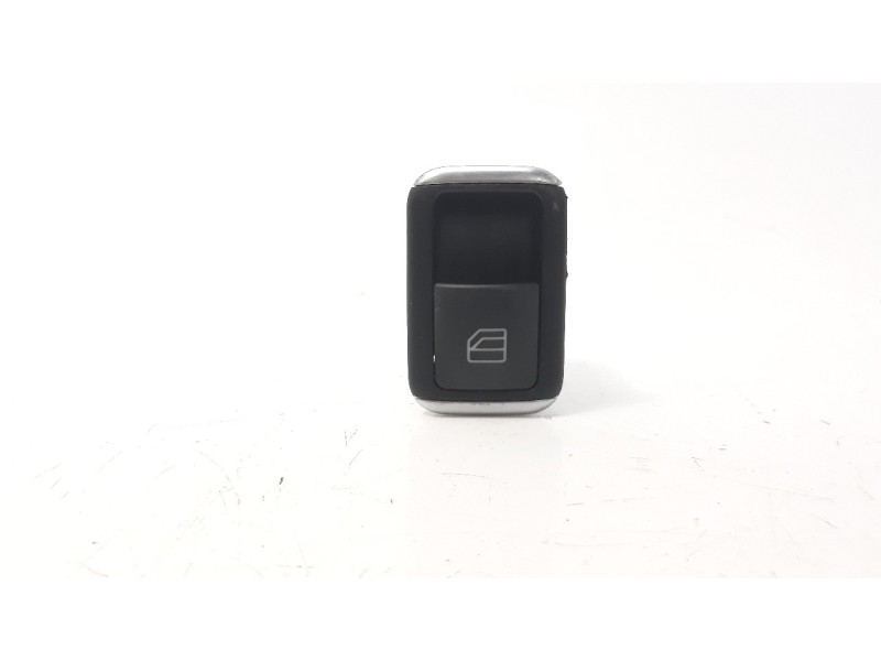 Recambio de mando elevalunas trasero derecho para infiniti q30 2.2d sport referencia OEM IAM A2049058102  
