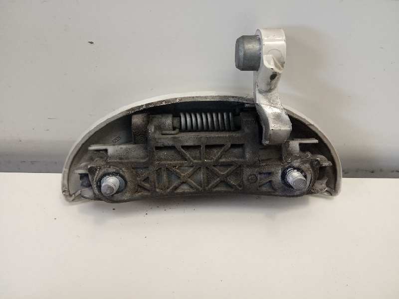 Recambio de maneta exterior trasera derecha para toyota aygo (kgb/wnb) 1.0 cat referencia OEM IAM 692300H011  