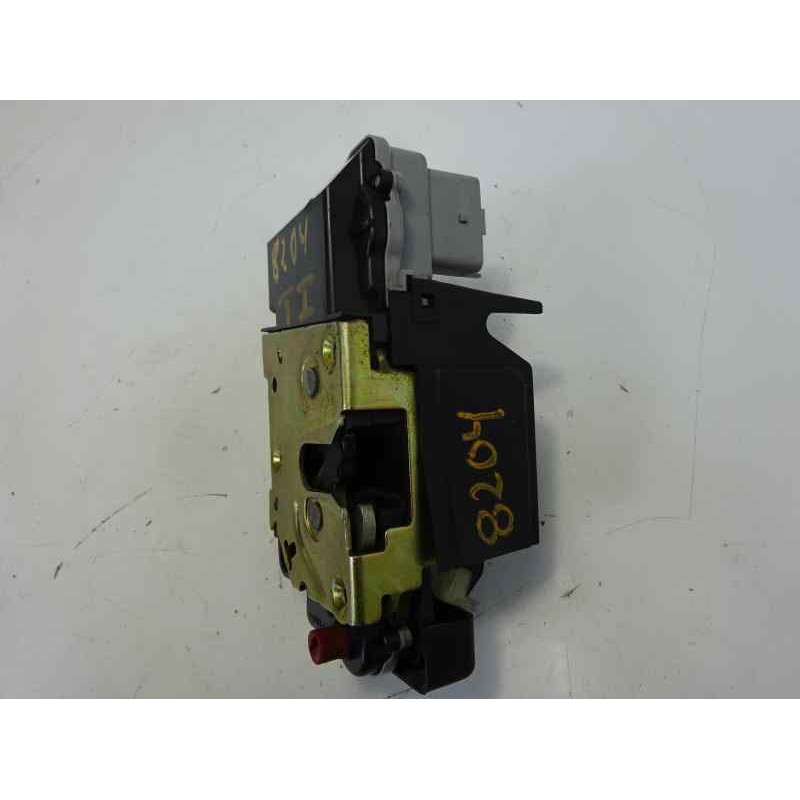 Recambio de cerradura puerta trasera izquierda para fiat punto berlina (188) 1.2 8v referencia OEM IAM   
