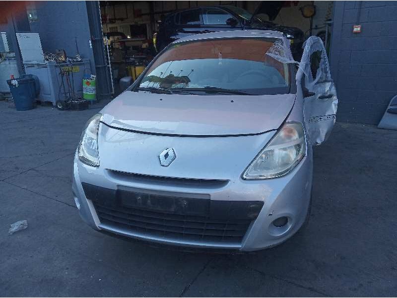 renault clio iii del año 2009