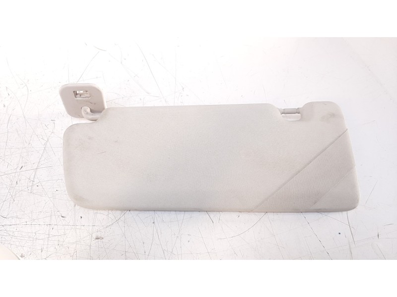 Recambio de parasol izquierdo para dacia sandero 0.9 tce cat referencia OEM IAM 964016722R  