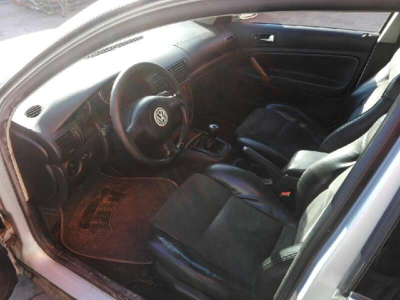 volkswagen passat berlina (3b3) del año 2001