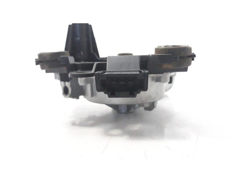 Recambio de motor limpia trasero para infiniti q30 2.2d sport referencia OEM IAM A1569068200  