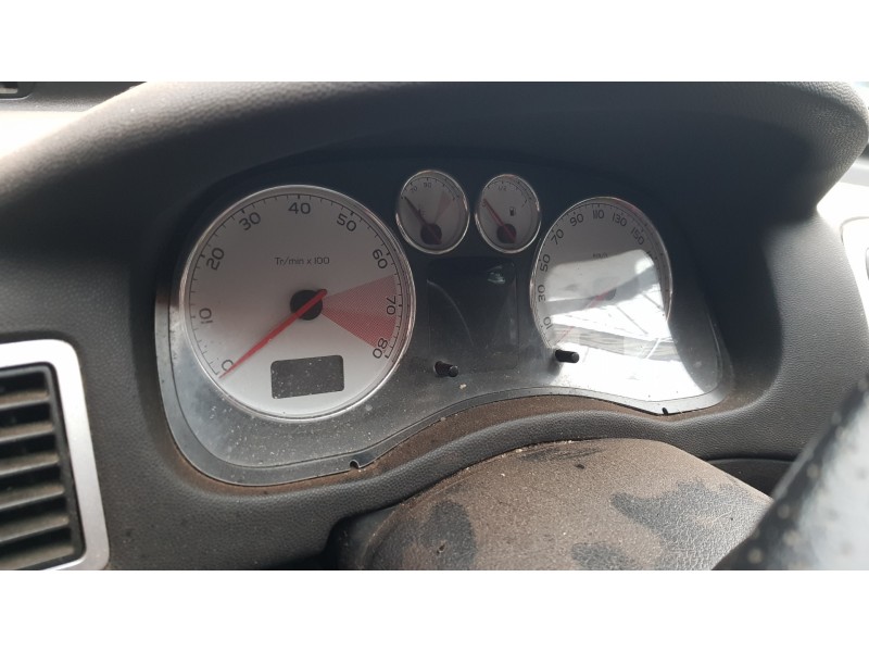 peugeot 307 cc (s1) del año 2004