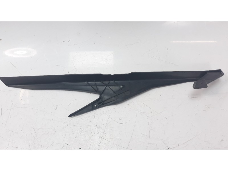 Recambio de moldura para triumph street triple street triple r referencia OEM IAM 2050171  