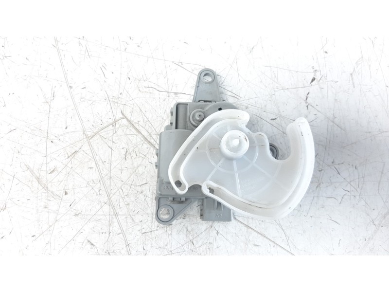 Recambio de motor apertura trampillas climatizador para hyundai tucson referencia OEM IAM EA1F0EDFAA02  