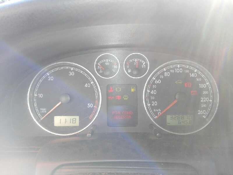 volkswagen passat berlina (3b3) del año 2001