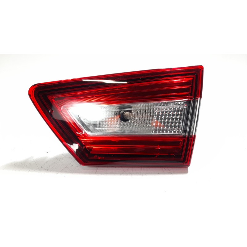 Recambio de piloto trasero derecho interior para renault clio iv 0.9 referencia OEM IAM 265505796R 104LLI211 