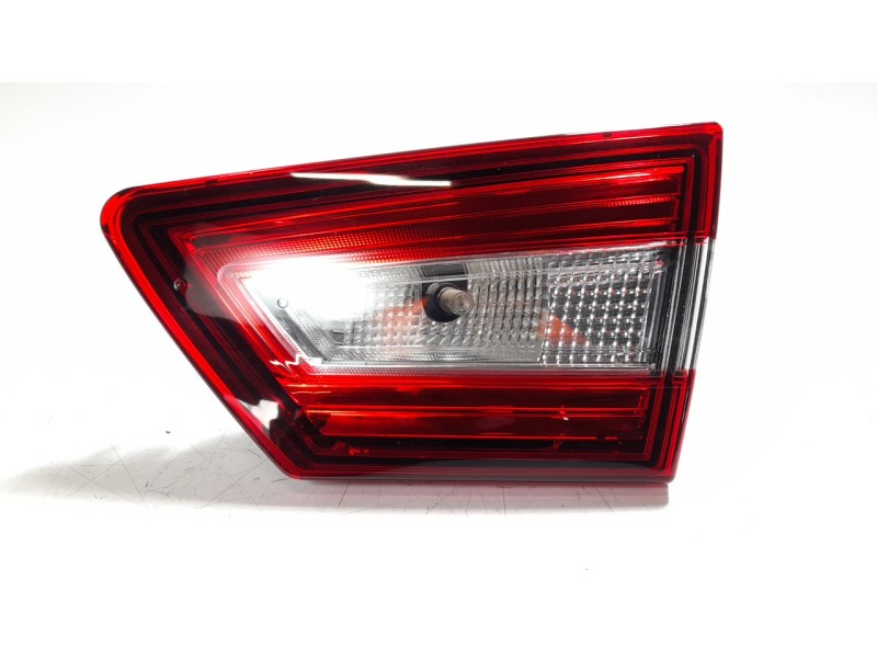 Recambio de piloto trasero derecho interior para renault clio iv 0.9 referencia OEM IAM 265505796R 104LLI211 