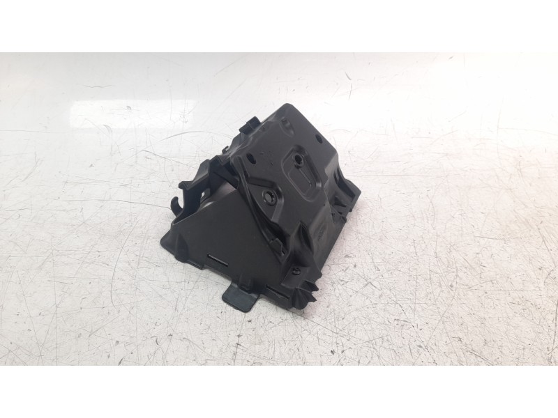 Recambio de moldura para bmw r 1200 r r 1200 r referencia OEM IAM 34518526556  