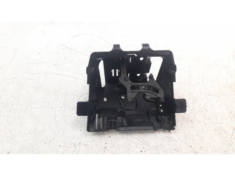 Recambio de moldura para bmw r 1200 r r 1200 r referencia OEM IAM 34518526556  