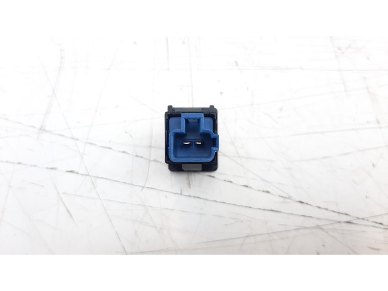 Recambio de interruptor para mitsubishi outlander (gf0) phev kaiteki 4wd referencia OEM IAM 15A257  