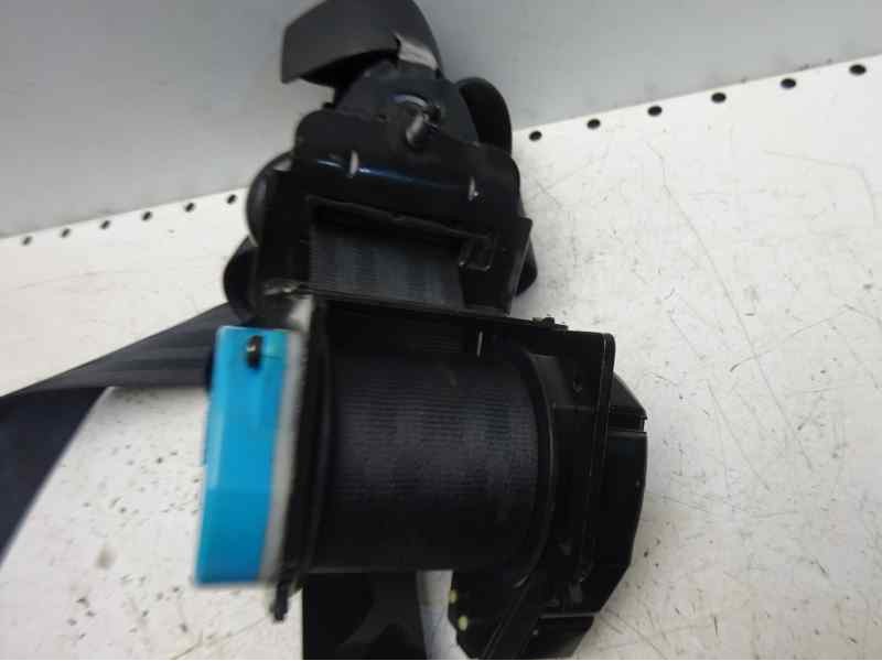 Recambio de cinturon seguridad trasero izquierdo para chrysler voyager (rg) 2.5 crd cat referencia OEM IAM P04680517AB  