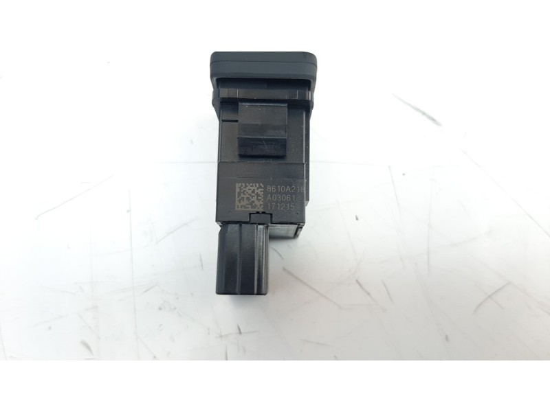 Recambio de interruptor para mitsubishi outlander (gf0) phev kaiteki 4wd referencia OEM IAM 8610A218  